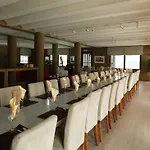 2 Huizen Voor 60 Personen - Hubermont *