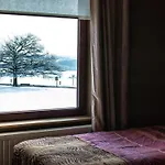 Dom wakacyjny 2 Huizen Voor 60 Personen - Hubermont *