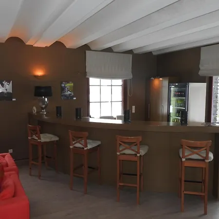 2 Huizen Voor 60 Personen - Hubermont * La-Roche-en-Ardenne