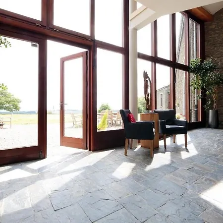 Hébergement de vacances 2 Huizen Voor 60 Personen - Hubermont La-Roche-en-Ardenne