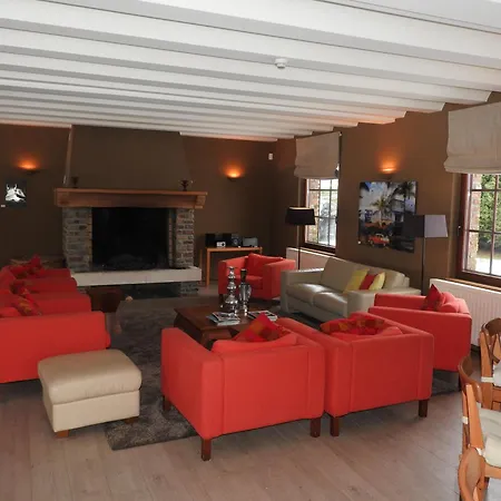 Vakantiehuis 2 Huizen Voor 60 Personen - Hubermont La-Roche-en-Ardenne