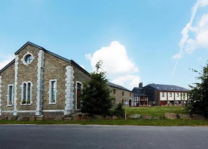 2 Huizen Voor 60 Personen - Hubermont Semesterbostad La-Roche-en-Ardenne