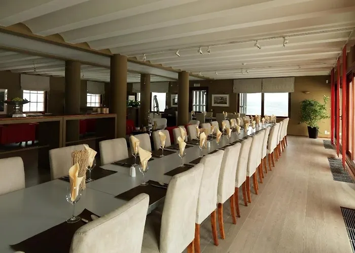 2 Huizen Voor 60 Personen - Hubermont *