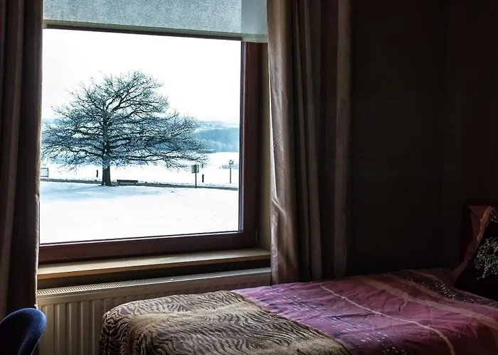 Semesterbostad 2 Huizen Voor 60 Personen - Hubermont *