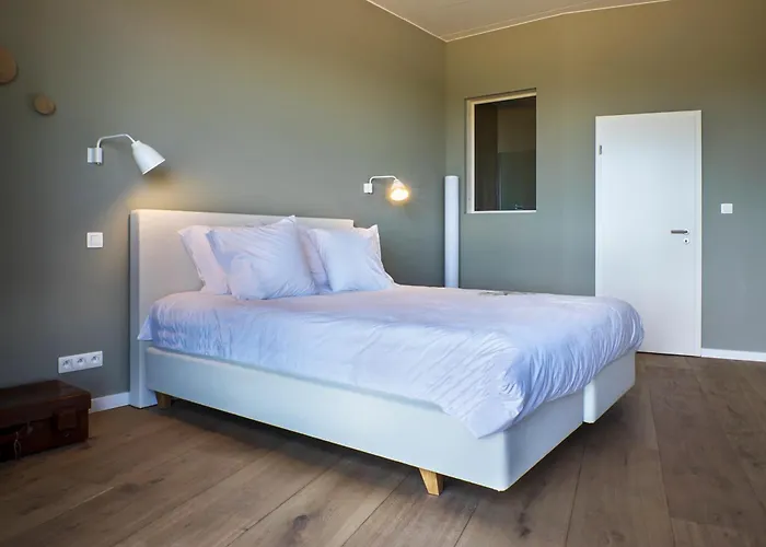 Semesterbostad 2 Huizen Voor 60 Personen - Hubermont La-Roche-en-Ardenne