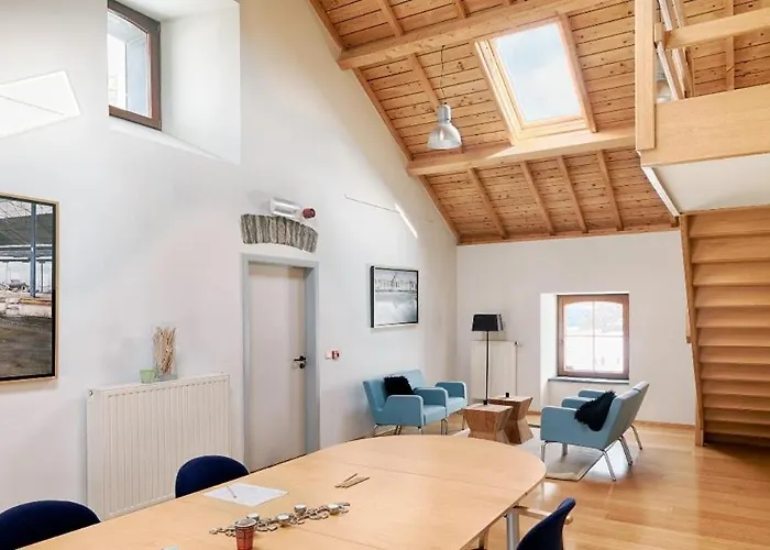 Semesterbostad 2 Huizen Voor 60 Personen - Hubermont La-Roche-en-Ardenne