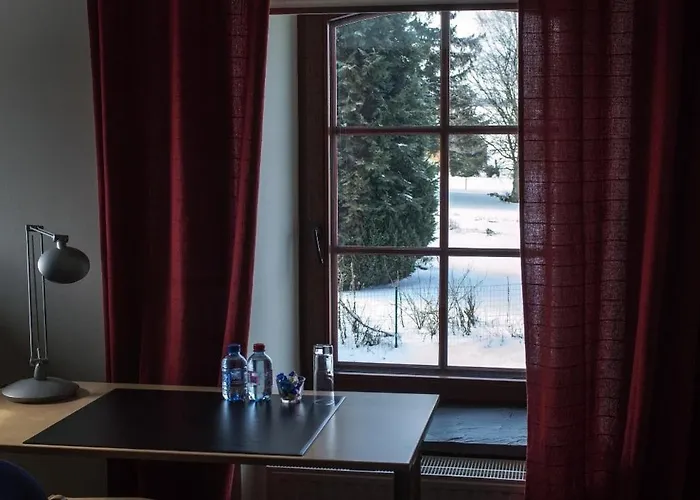 2 Huizen Voor 60 Personen - Hubermont *